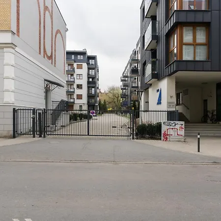 Апартаменти Rozana By Renters *