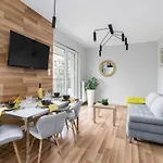 Rozana By Renters