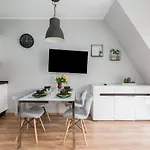 Rozana By Renters *