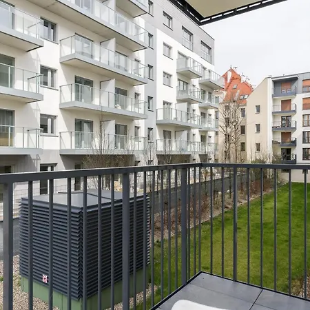 Rozana By Renters *
