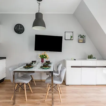 Rozana By Renters *