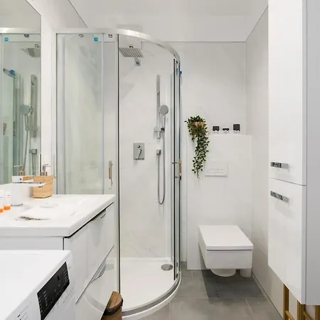 Rozana By Renters Poznan