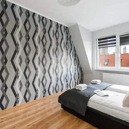 Rozana By Renters * Poznan