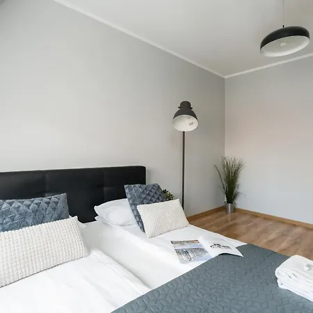 Rozana By Renters *